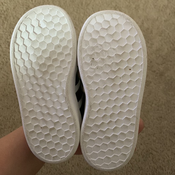 Toddler Sneakers - Picture 6 of 6